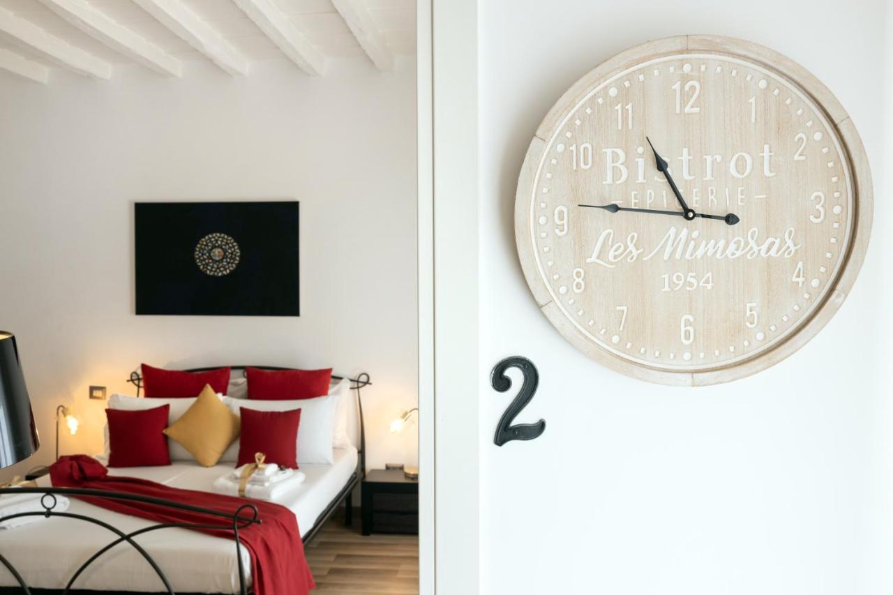 Barcaccia Luxury Suites Rome Extérieur photo